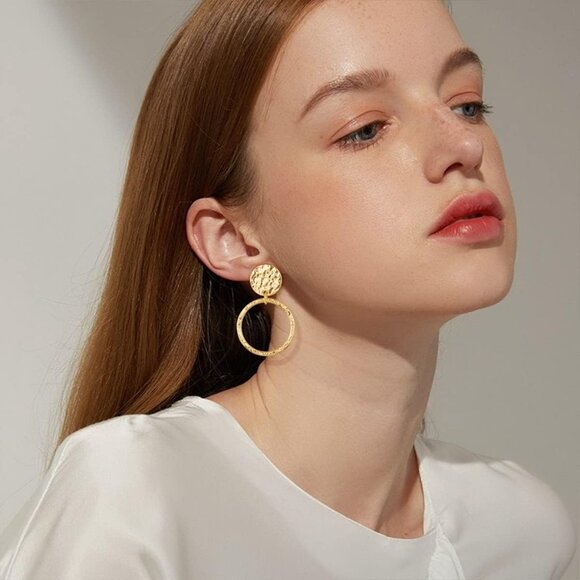 Gold D Clip Gold On Clip Earrings Women Non Piercing Dangle Fashion Jewelry - Picture 3 of 6